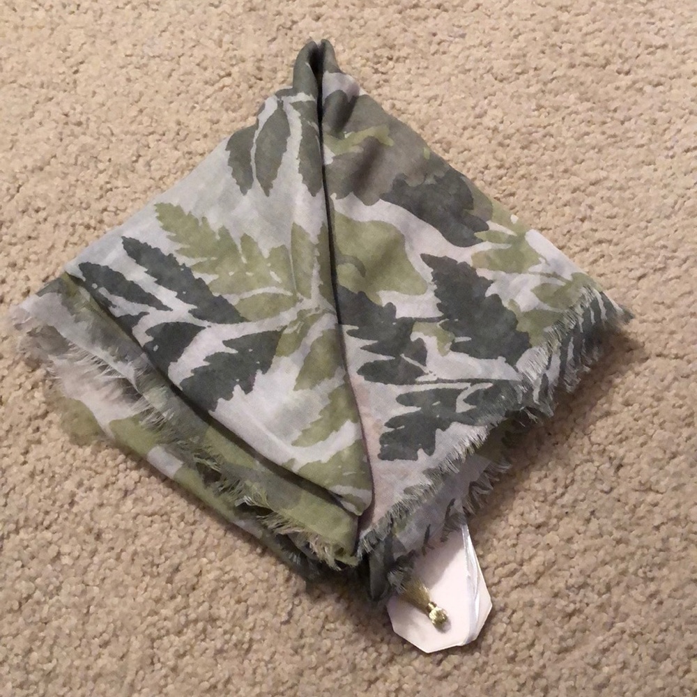 green scarf